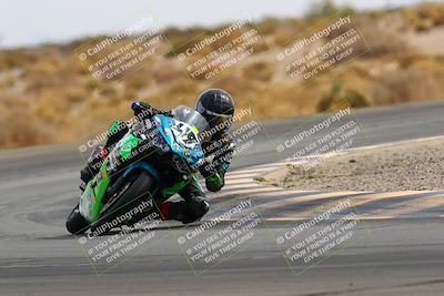 media/Feb-27-2022-CVMA (Sun) [[a3977b6969]]/Race 6 500 Supersport-350 Supersport (Holeshot)/